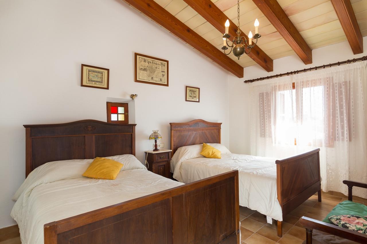 Villa Es Pujols Campanet Exterior foto